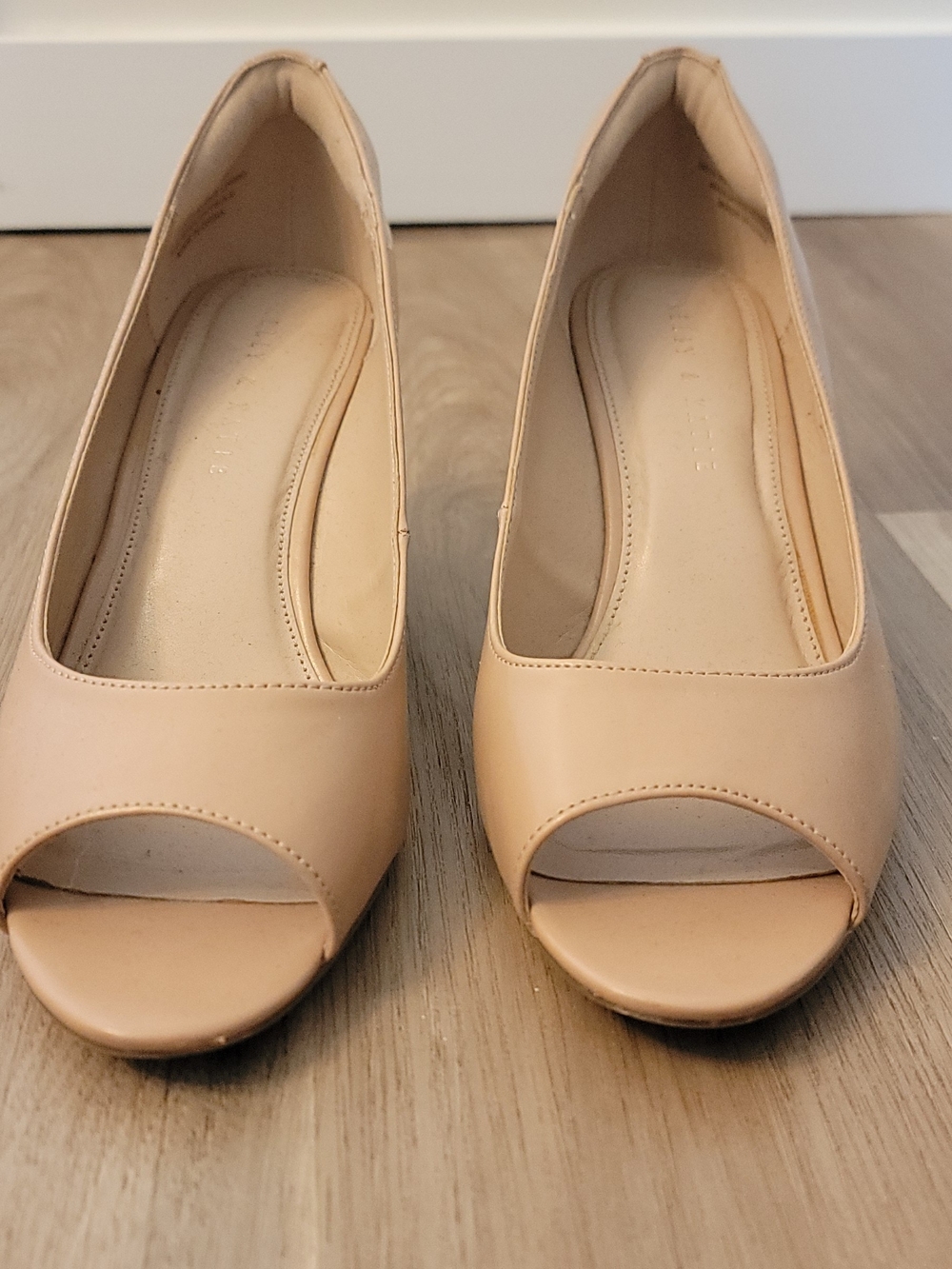 Kelly & Katie Beige/Nude Peep-Toe Mid Heels